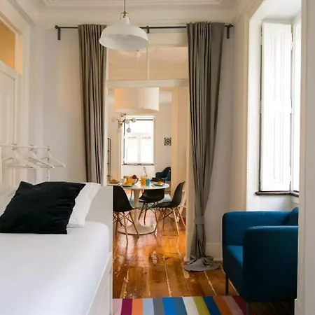 Whispering Pines Haven فندق مبيت وإفطار Lisboa